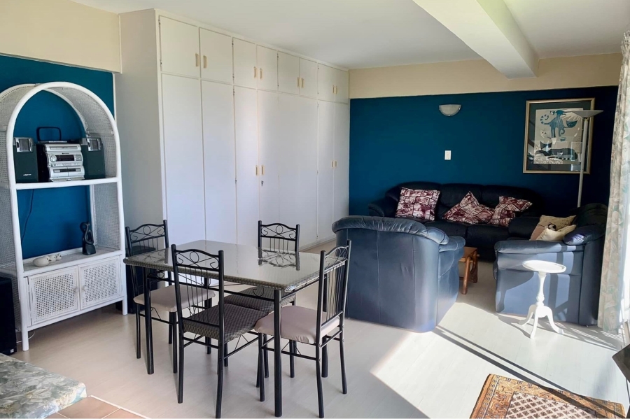 To Let 2 Bedroom Property for Rent in Mossel Bay Central Western Cape